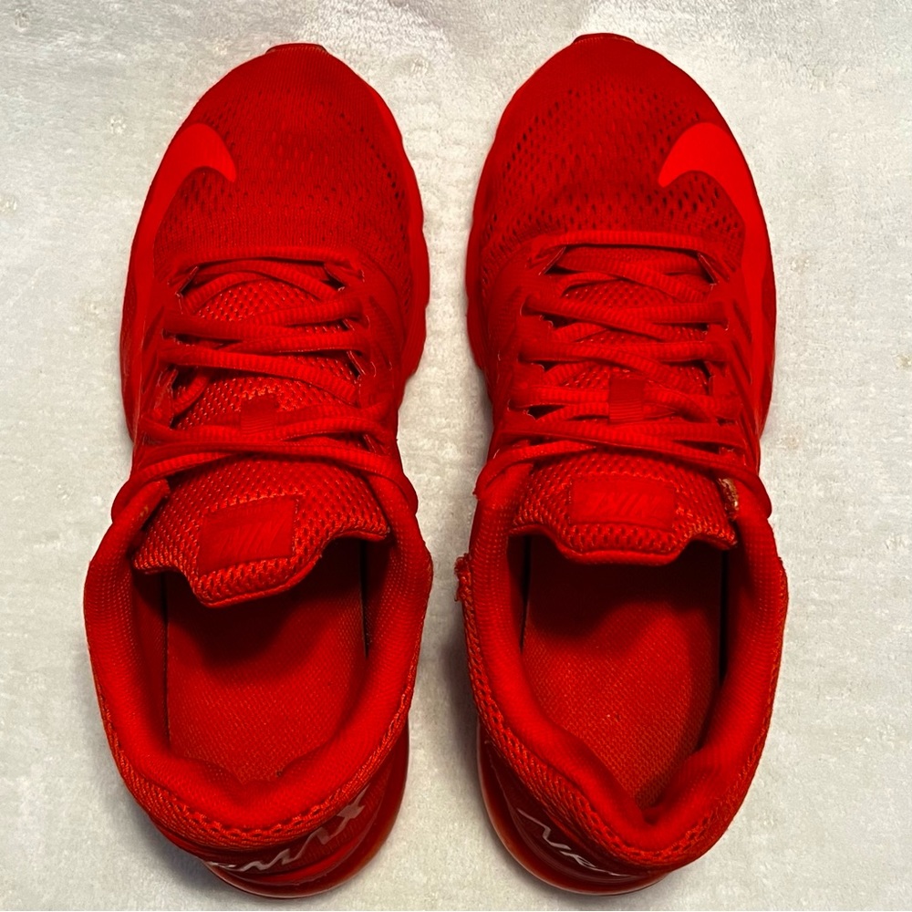 Nike Air Max Excellerate 4 University Triple Red
Dynasty Running Shoes Size 8 - Picture 8 of 10